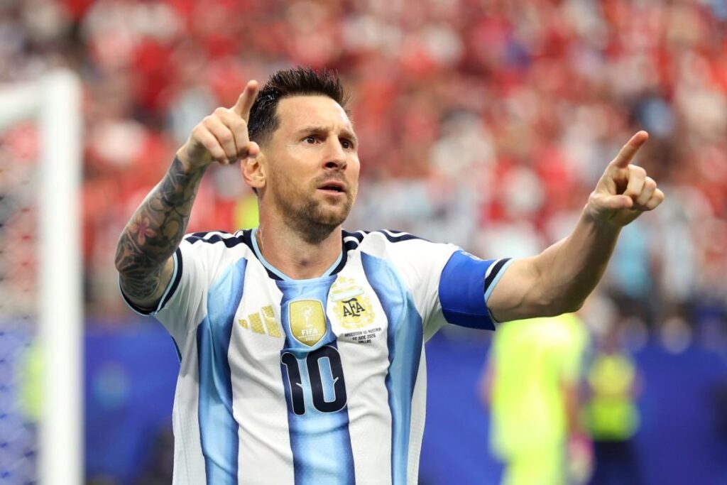 Messi in Argentina vs Austria Match Messi in Argentina vs Austria Match