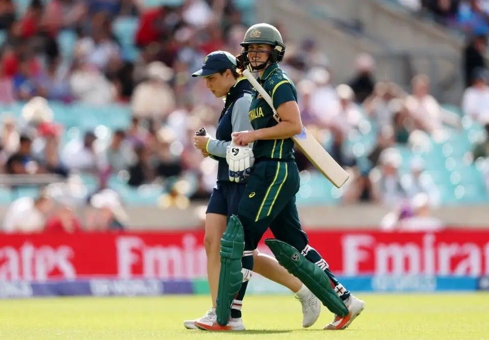 Ellyse Perry retired hurt in WIW vs AUSW T20WC Semifinal Ellyse Perry retired hurt in WIW vs AUSW T20WC Semifinal