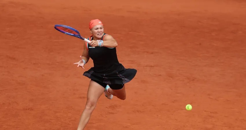 Diana Shnaider Upsets Sabalenka at French Open 2026 Diana Shnaider Upsets Sabalenka at French Open 2026