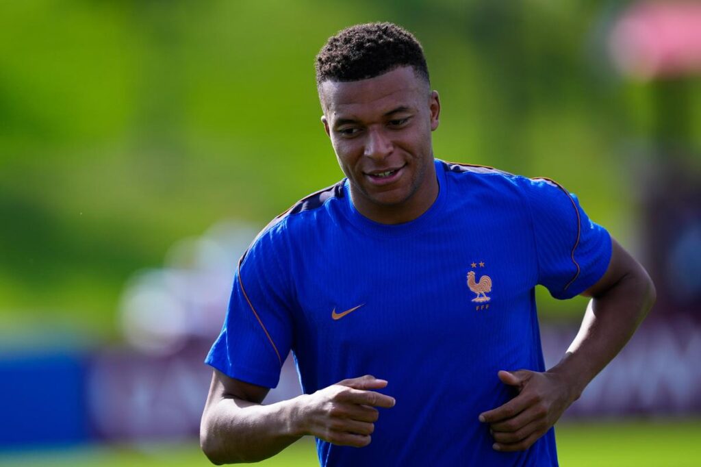 Kylian Mbappé: Key player for France in the FIFA World Cup 2026 Semifinals Kylian Mbappé: Key player for France in the FIFA World Cup 2026 Semifinals