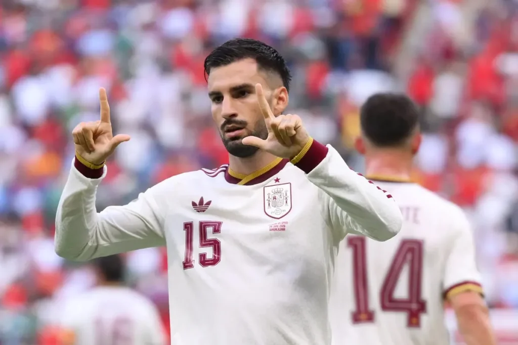 Álex Baena: Key Left-Wing Attacker of Spain Álex Baena: Key Left-Wing Attacker of Spain