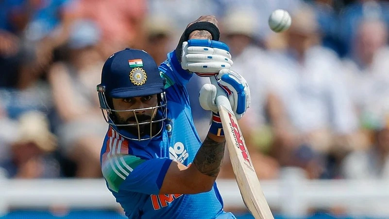 Virat Kohli Breaks Tendulkar's 50-Plus Record Against England Virat Kohli Breaks Tendulkar's 50-Plus Record Against England