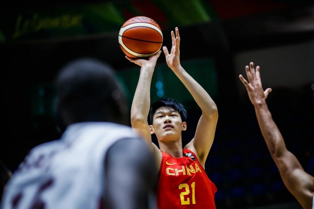 Hu Jinqiu in action versus Qatar in the FIBA Asia Cup 2017. Hu Jinqiu in action versus Qatar in the FIBA Asia Cup 2017.
