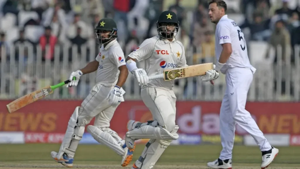 England vs Pakistan in Test England vs Pakistan in Test