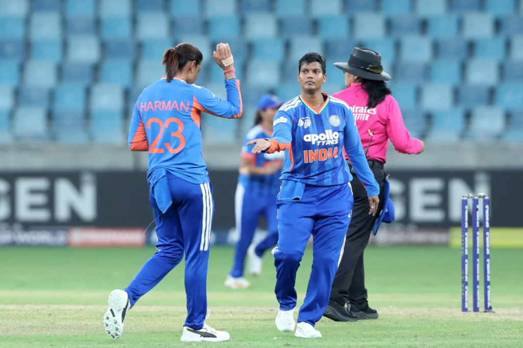 Deepti Sharma and Harmanpreet Kaur celebrating a wicket Deepti Sharma and Harmanpreet Kaur celebrating a wicket